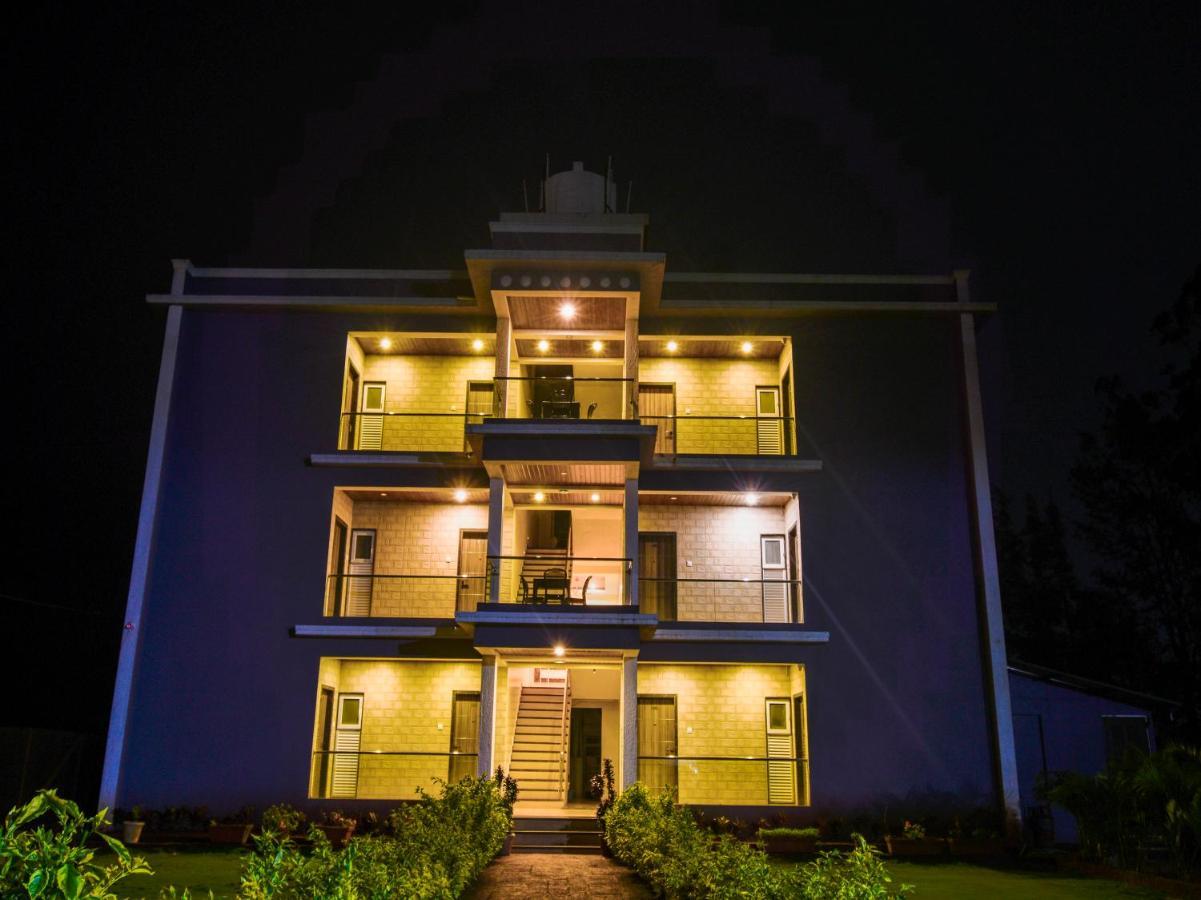 Treebo Trend Prince Palace Panchgani Hotel Bagian luar foto