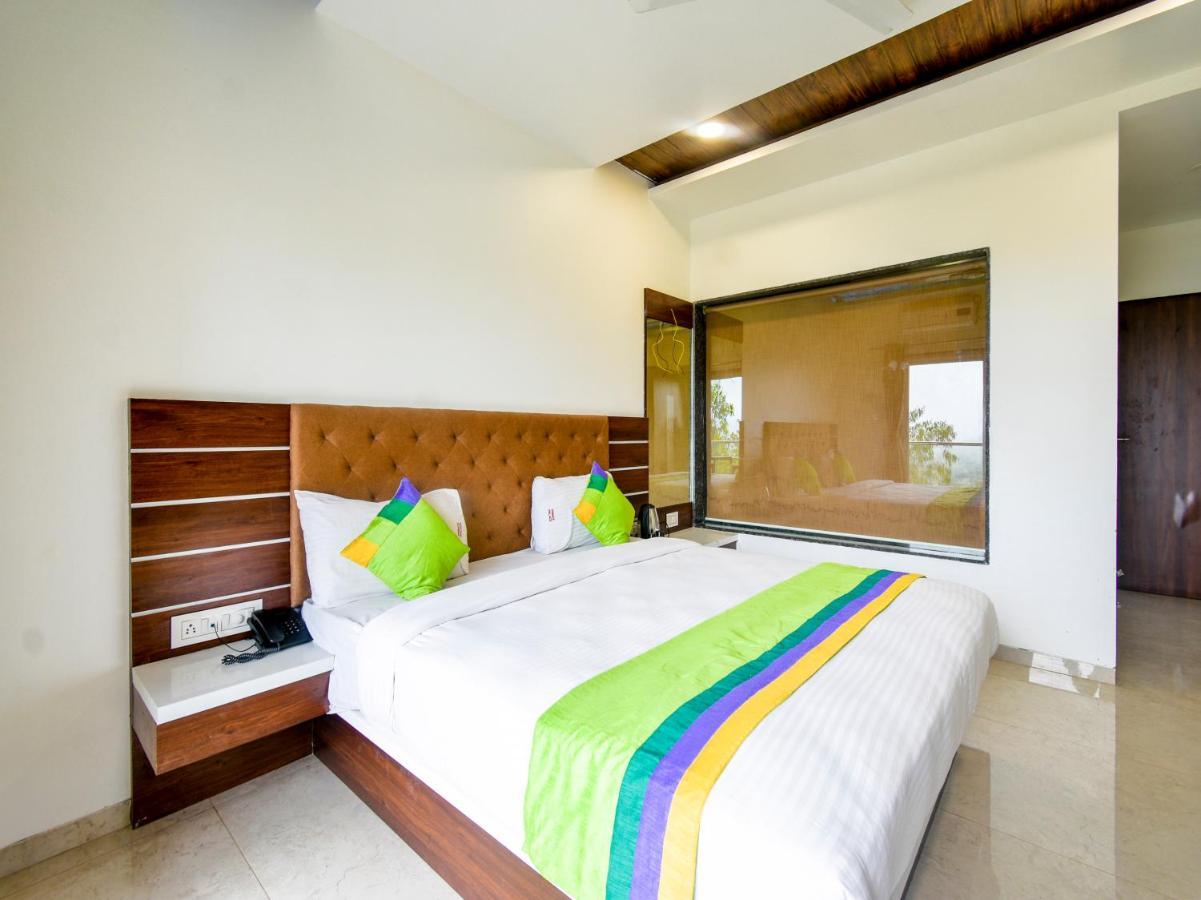 Treebo Trend Prince Palace Panchgani Hotel Bagian luar foto